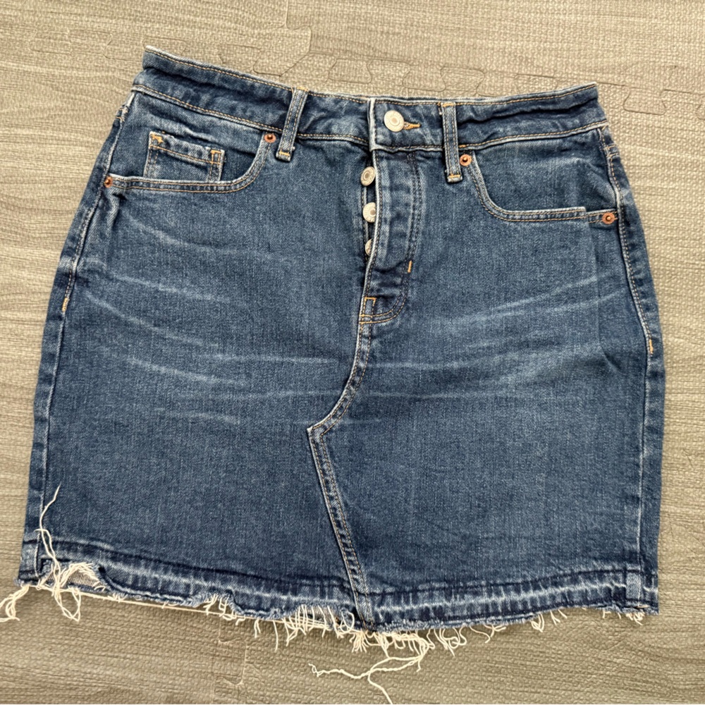 Old Navy Skirt Brand New Without Tags - Size 4